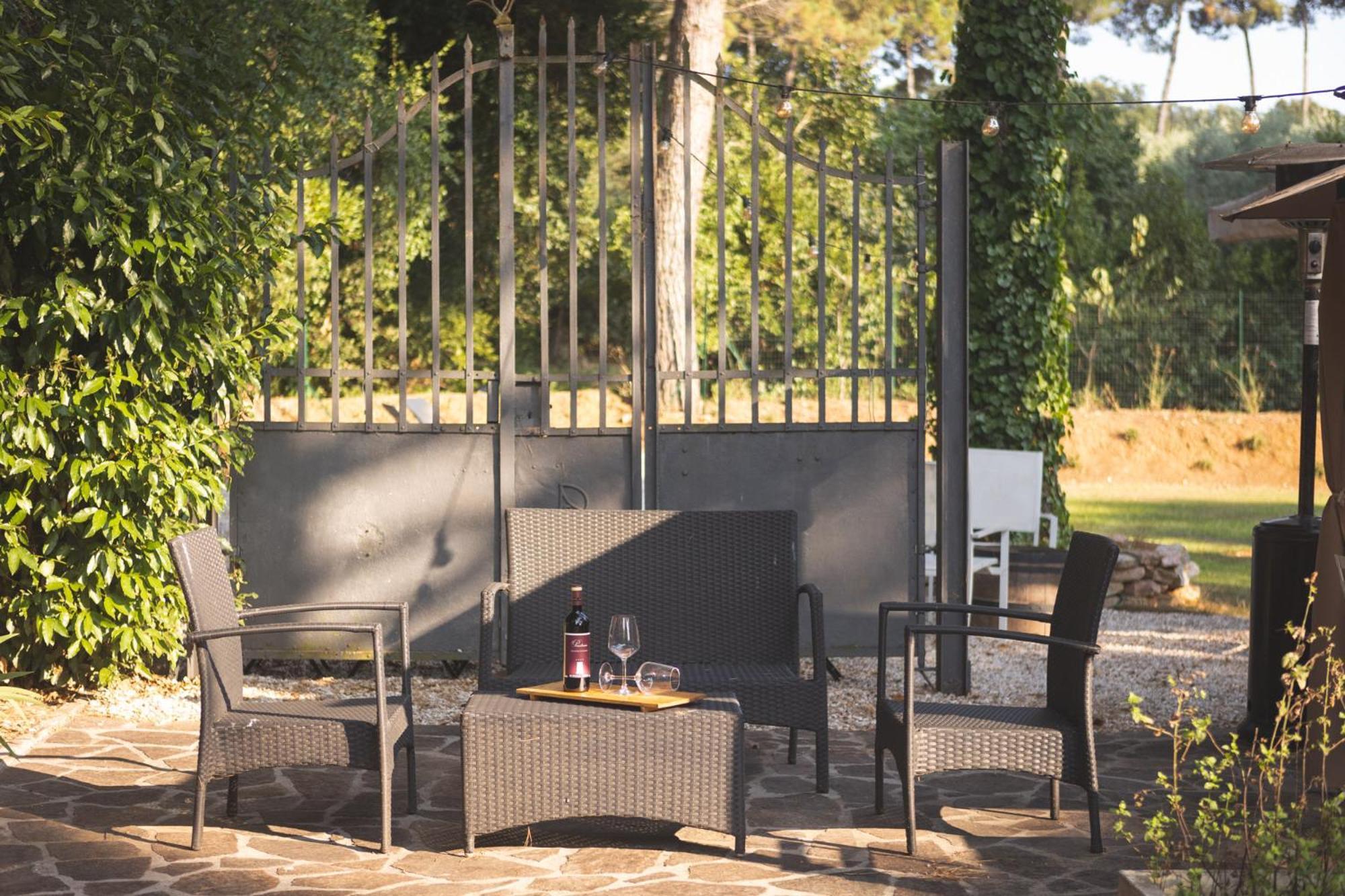 Podere San Filippo B&B-Apartment-Pet Friendly-Rent Bike And Bike Friendly ビッボーナ エクステリア 写真