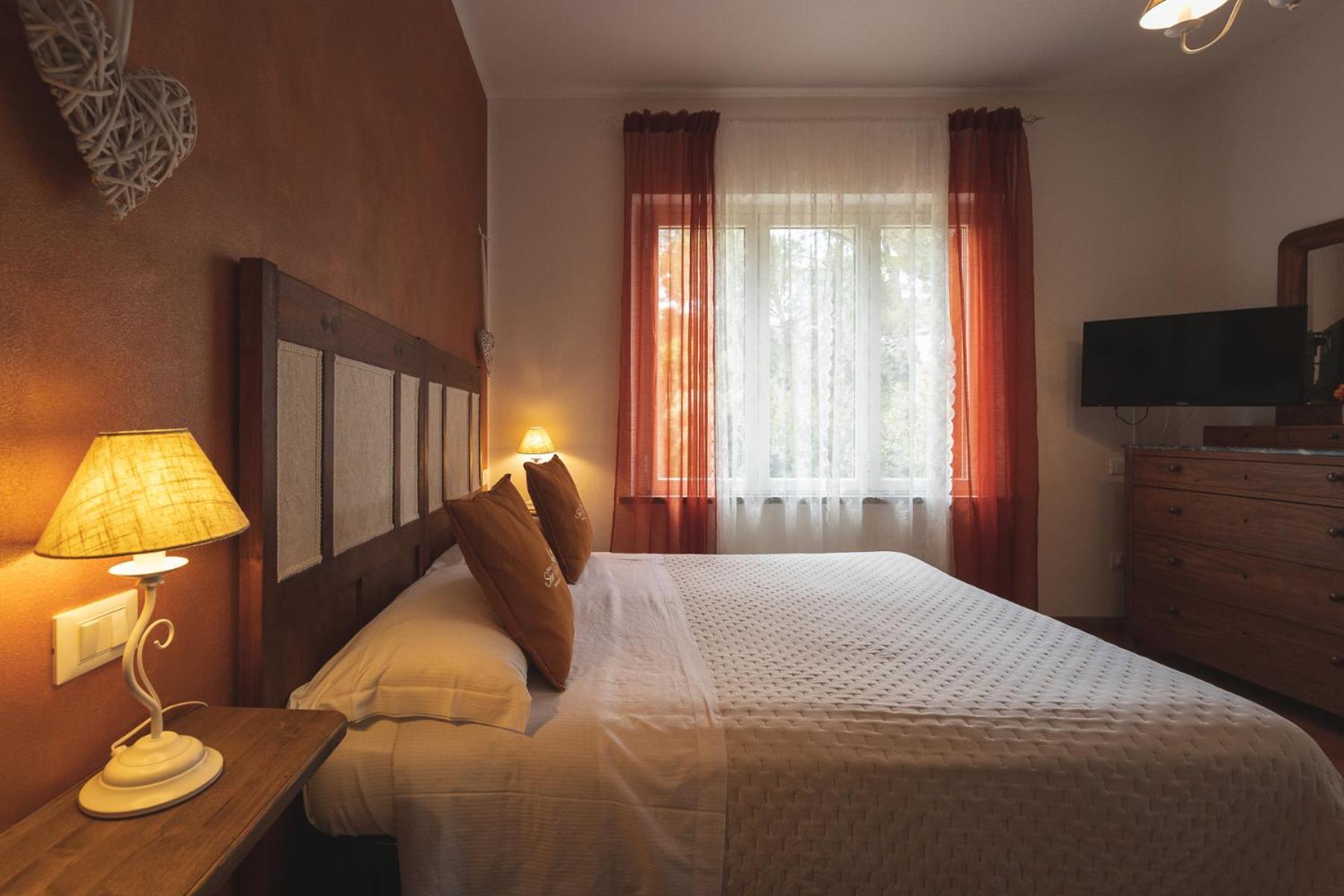 Podere San Filippo B&B-Apartment-Pet Friendly-Rent Bike And Bike Friendly ビッボーナ 部屋 写真