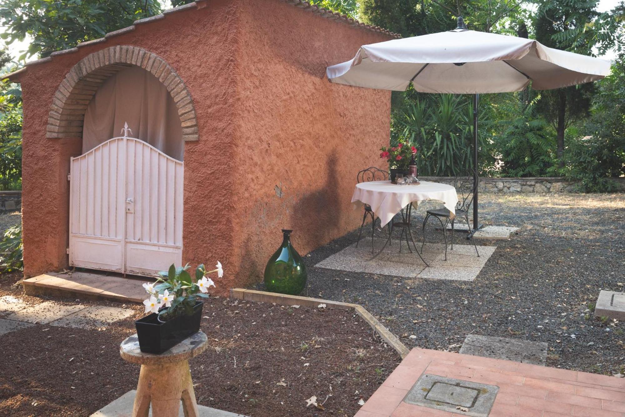 Podere San Filippo B&B-Apartment-Pet Friendly-Rent Bike And Bike Friendly ビッボーナ 部屋 写真