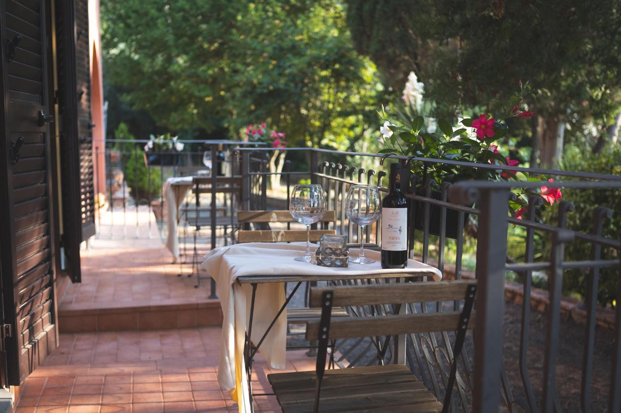 Podere San Filippo B&B-Apartment-Pet Friendly-Rent Bike And Bike Friendly ビッボーナ エクステリア 写真