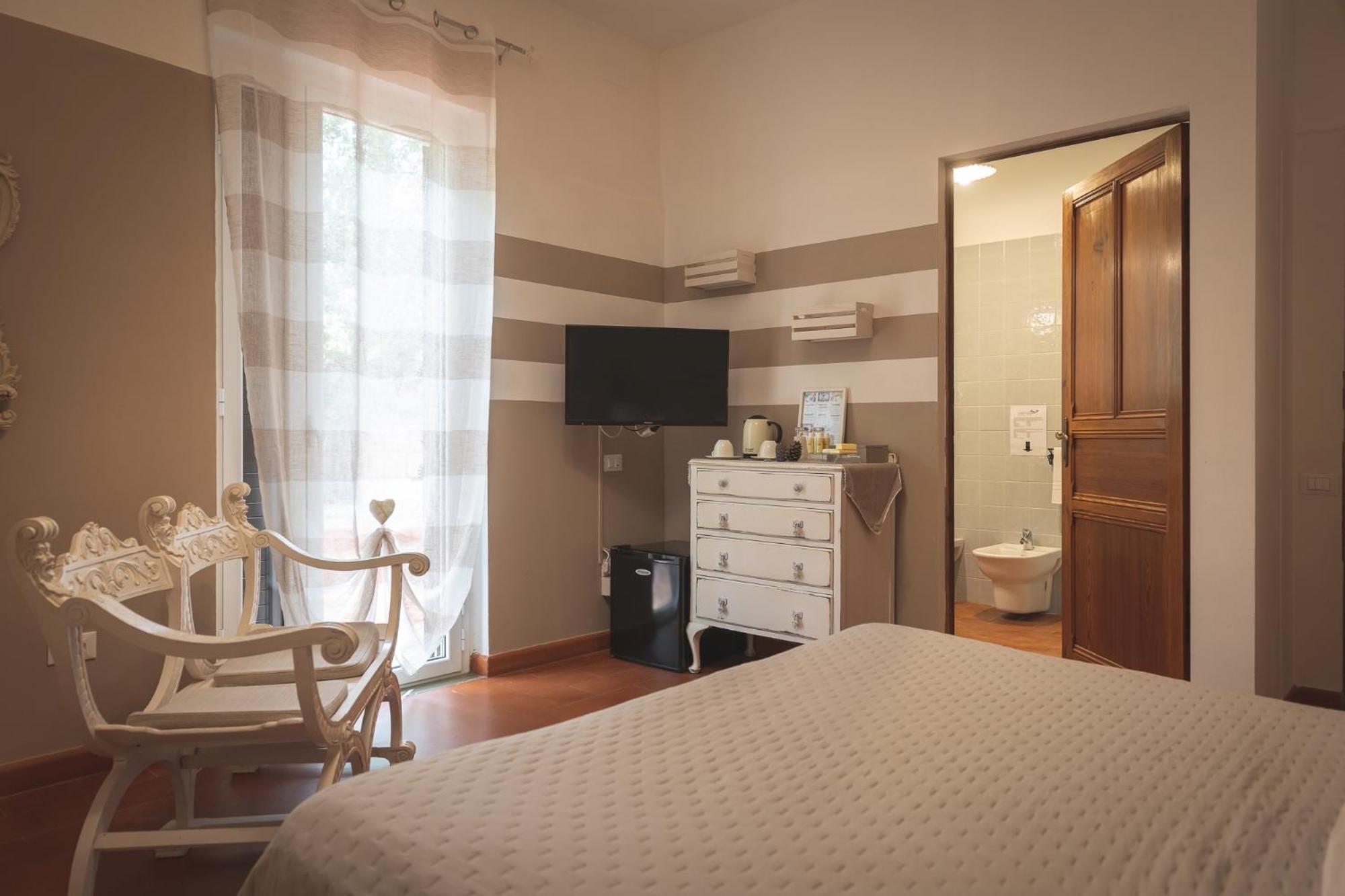 Podere San Filippo B&B-Apartment-Pet Friendly-Rent Bike And Bike Friendly ビッボーナ エクステリア 写真