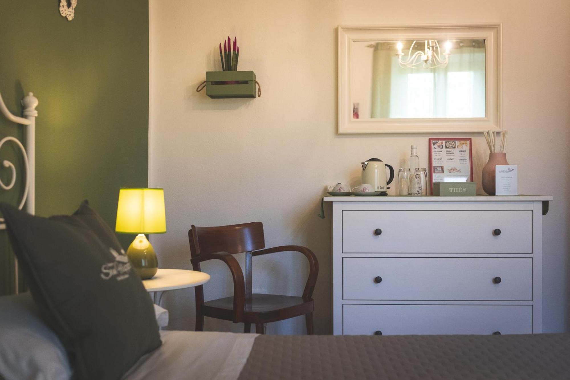 Podere San Filippo B&B-Apartment-Pet Friendly-Rent Bike And Bike Friendly ビッボーナ 部屋 写真