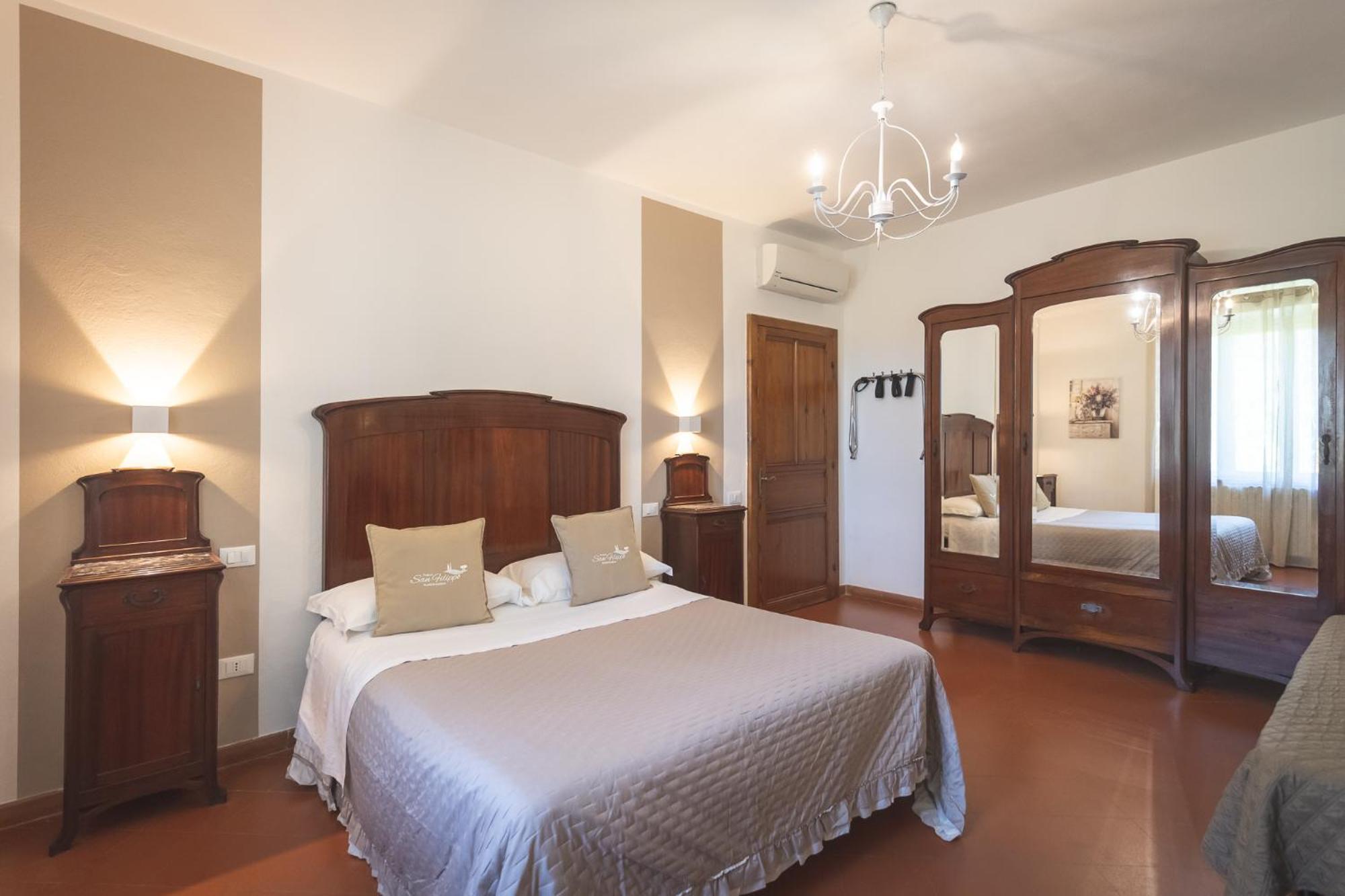 Podere San Filippo B&B-Apartment-Pet Friendly-Rent Bike And Bike Friendly ビッボーナ エクステリア 写真
