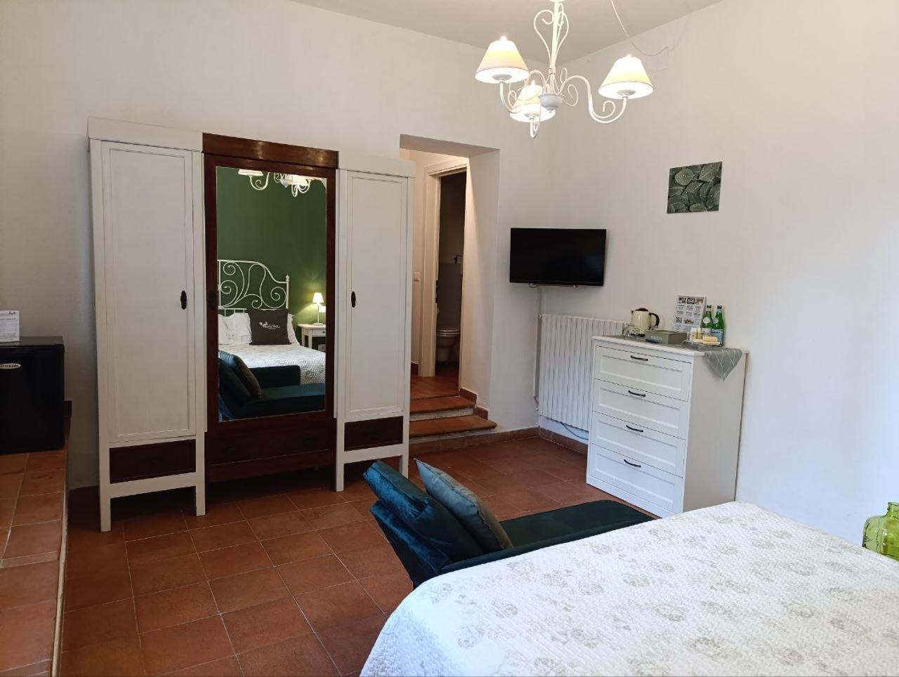 Podere San Filippo B&B-Apartment-Pet Friendly-Rent Bike And Bike Friendly ビッボーナ エクステリア 写真